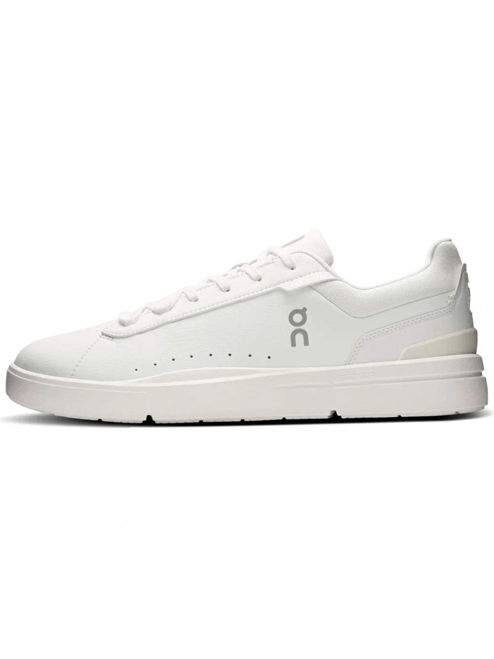 On Running The Roger Advantage Tennis Sneakers in All White